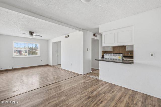 8408 REINDEER Avenue, El Paso, TX 79907