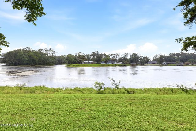 7484 SPINOLA Road, Jacksonville, FL 32217