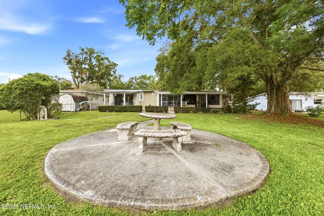 7484 SPINOLA Road, Jacksonville, FL 32217