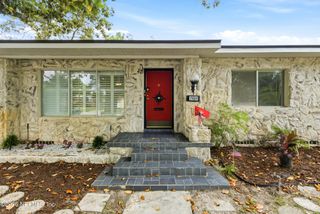7484 SPINOLA Road, Jacksonville, FL 32217