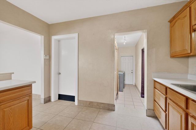 1804 Illinois Street NE, Albuquerque, NM 87110