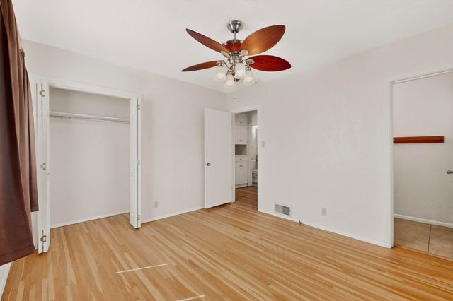 1804 Illinois Street NE, Albuquerque, NM 87110