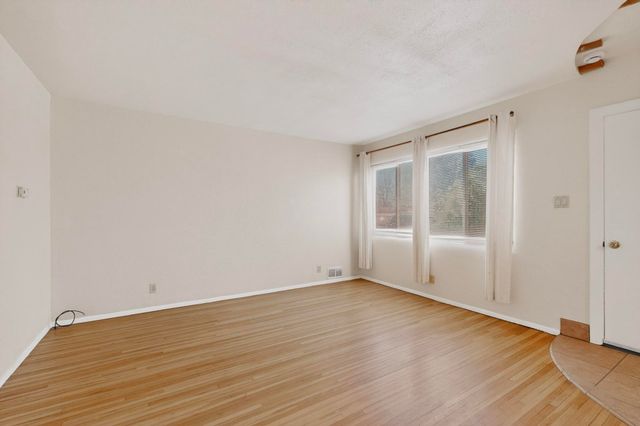 1804 Illinois Street NE, Albuquerque, NM 87110