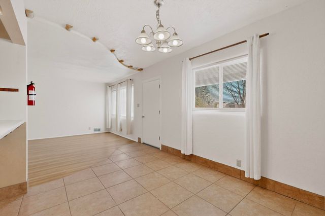 1804 Illinois Street NE, Albuquerque, NM 87110