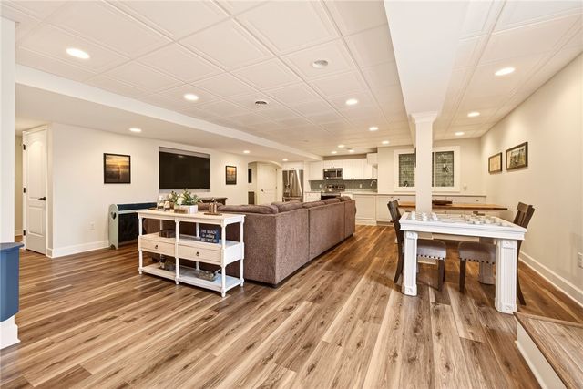 112 Triple Diamond, Penfield, NY 14580