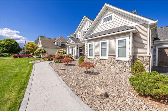 112 Triple Diamond, Penfield, NY 14580