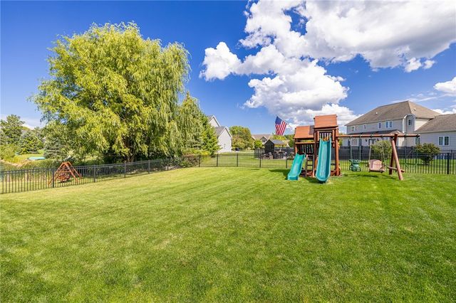 112 Triple Diamond, Penfield, NY 14580
