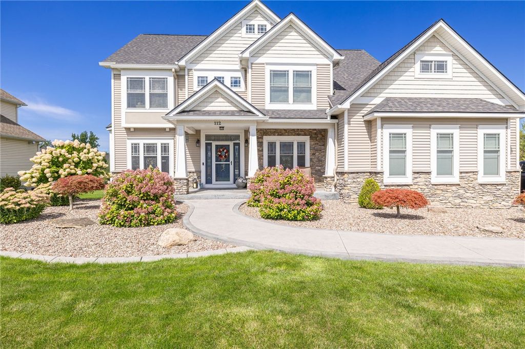 112 Triple Diamond, Penfield, NY 14580