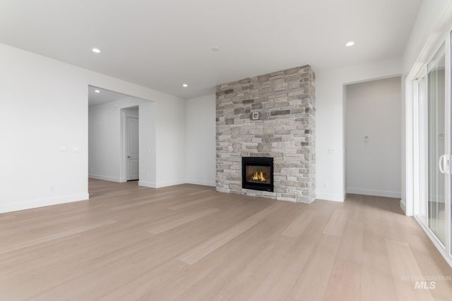 2616 N Leatherwood Ave, Star, ID 83669