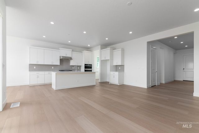 2616 N Leatherwood Ave, Star, ID 83669