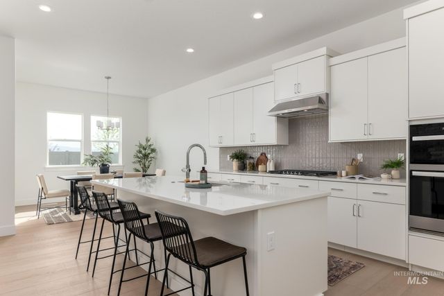 2616 N Leatherwood Ave, Star, ID 83669