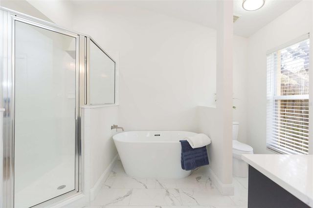 304 APACHE LANE, Seffner, FL 33584