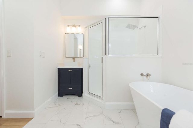 304 APACHE LANE, Seffner, FL 33584