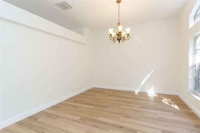 304 APACHE LANE, Seffner, FL 33584