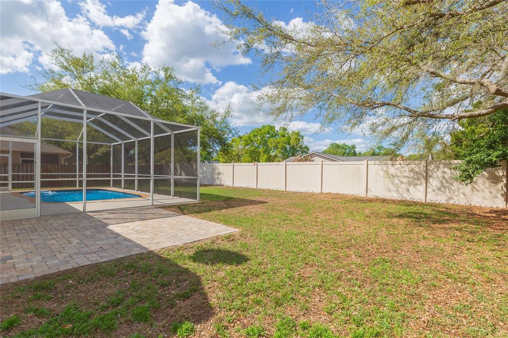 Image 46 of property listing at 304 APACHE LANE, Seffner, FL 33584