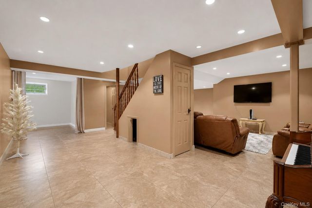 158-41 91st Street, Howard Beach, NY 11414