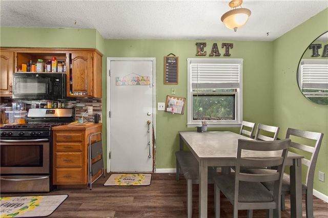 16409 E 31st Terrace S, Independence, MO 64055