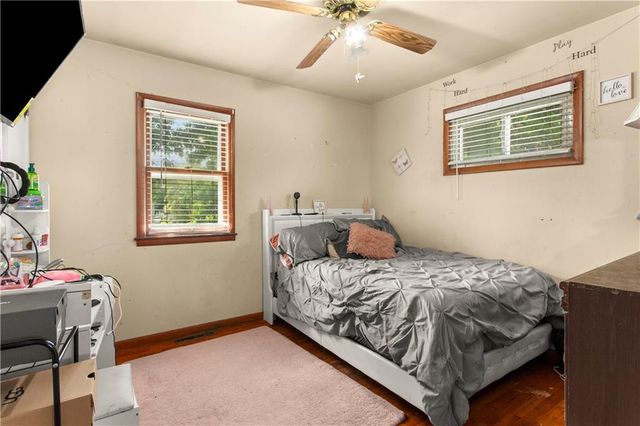 16409 E 31st Terrace S, Independence, MO 64055