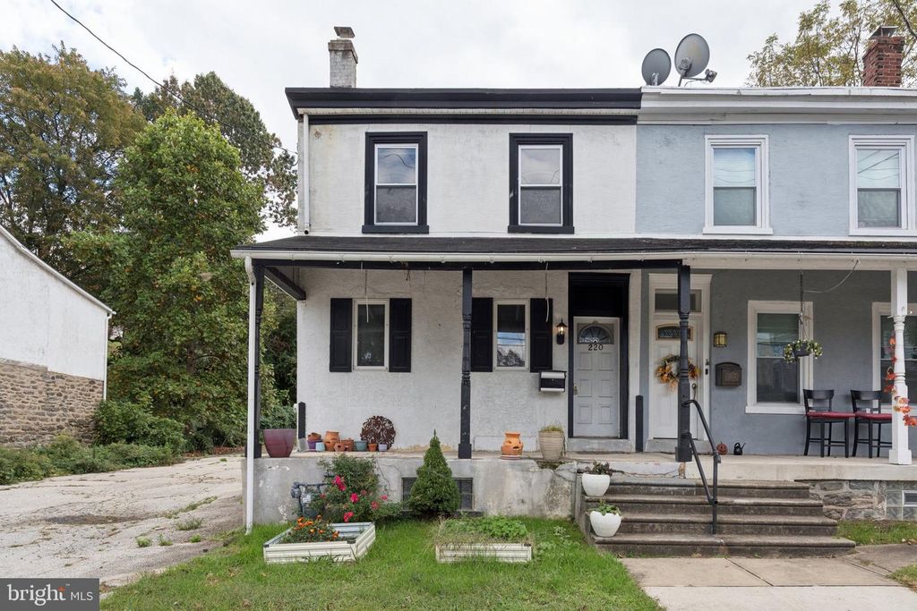 220 JEFFERSON ST, Bala Cynwyd, PA 19004