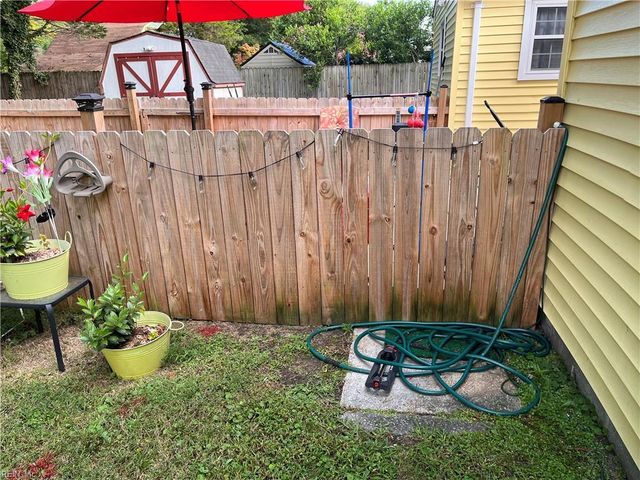 753 Churchill DR, Virginia Beach, VA 23464