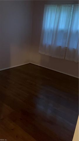 753 Churchill DR, Virginia Beach, VA 23464