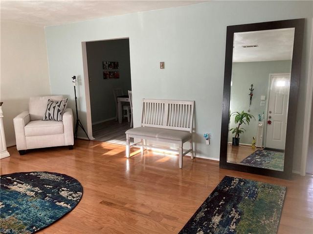 753 Churchill DR, Virginia Beach, VA 23464