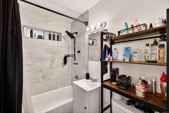 614 E 21st St, Marysville, CA 95901