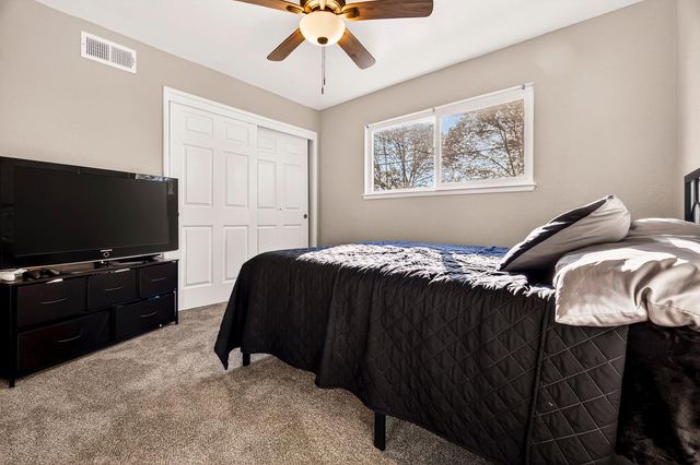 614 E 21st St, Marysville, CA 95901