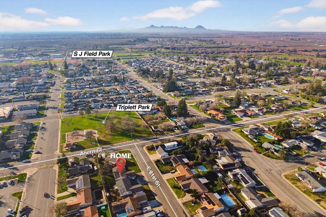 614 E 21st St, Marysville, CA 95901