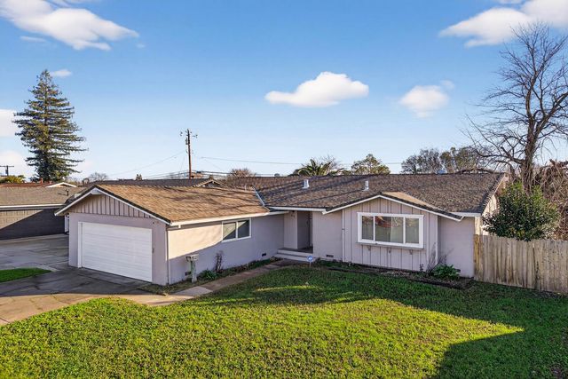 614 E 21st St, Marysville, CA 95901