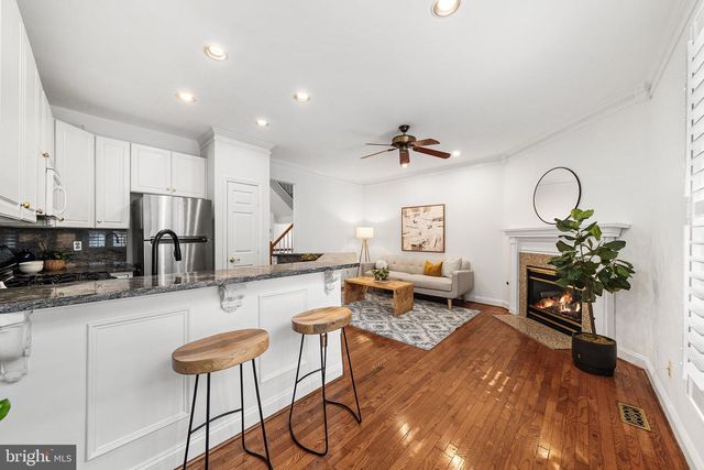 3913 CHARLES AVE, Alexandria, VA 22305