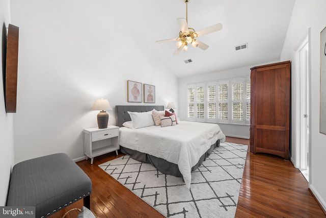 3913 CHARLES AVE, Alexandria, VA 22305