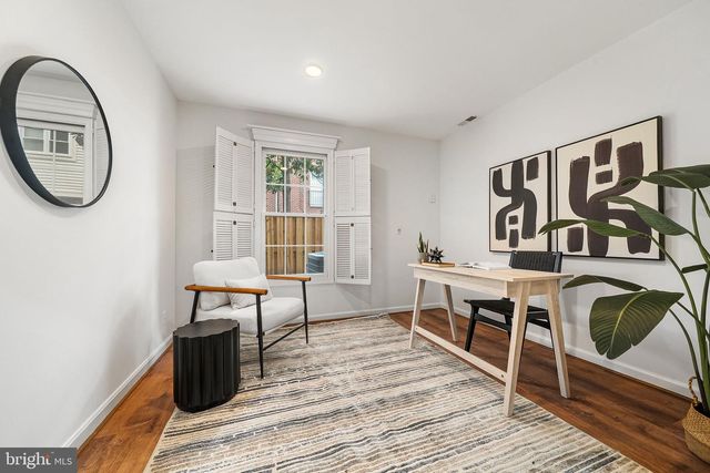 3913 CHARLES AVE, Alexandria, VA 22305