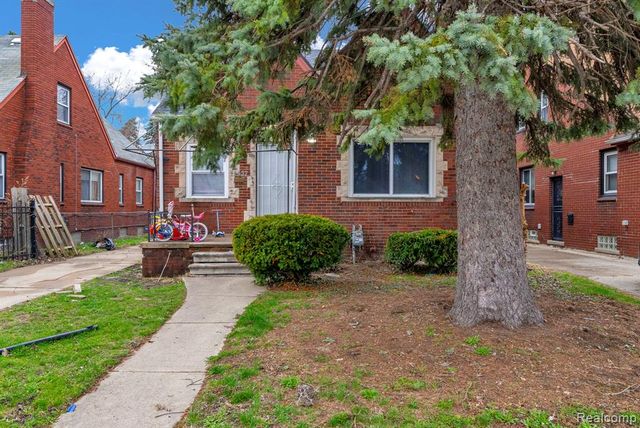 11437 Kenmoor Street, Detroit, MI 48205