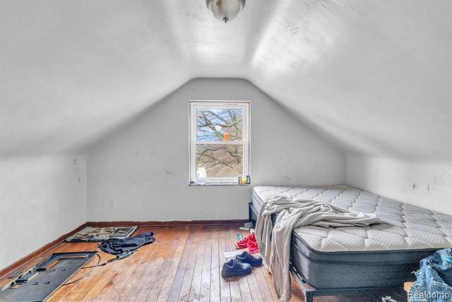 11437 Kenmoor Street, Detroit, MI 48205