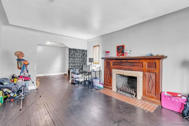 11437 Kenmoor Street, Detroit, MI 48205