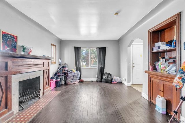 11437 Kenmoor Street, Detroit, MI 48205