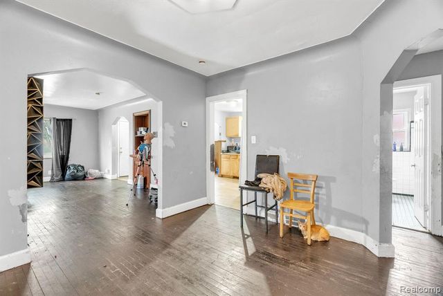 11437 Kenmoor Street, Detroit, MI 48205