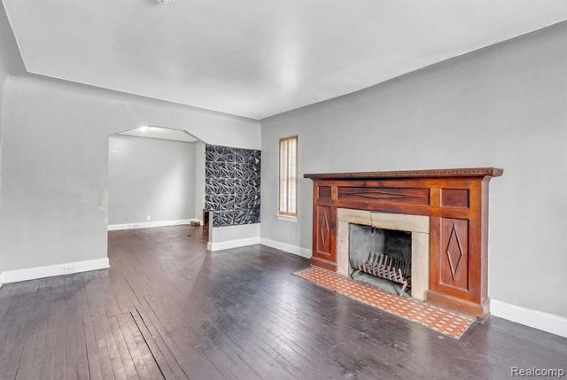 11437 Kenmoor Street, Detroit, MI 48205