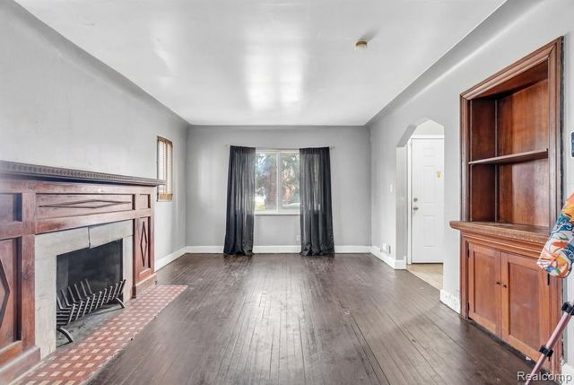 11437 Kenmoor Street, Detroit, MI 48205