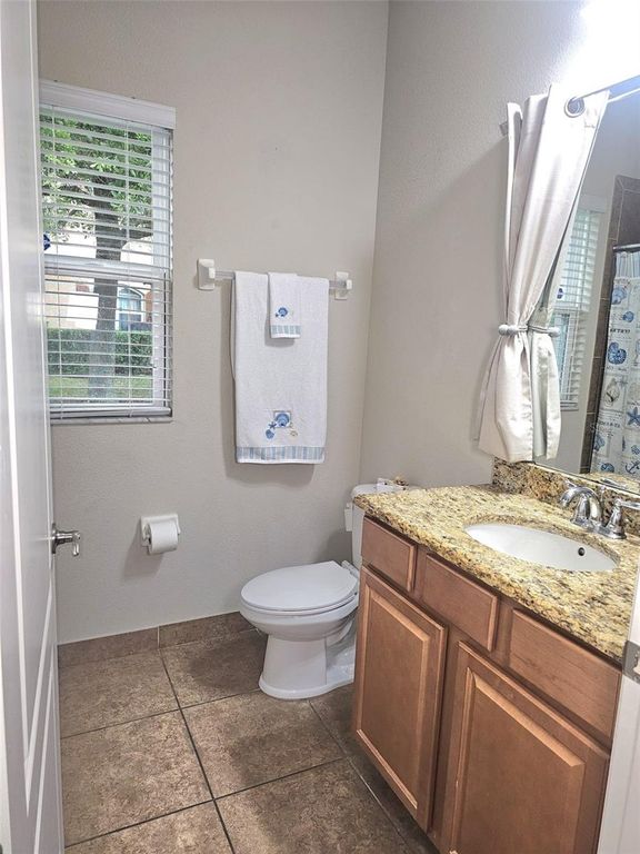 Image 15 of property listing at 10742 BELFRY CIRCLE, Orlando, FL 32832