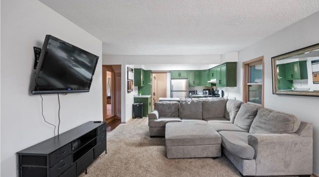 1880 Furness Street, Maplewood, MN 55109