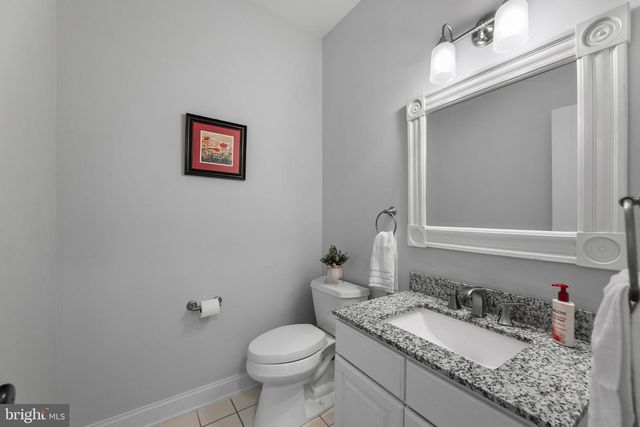 3 UNION ST, Robbinsville, NJ 08691