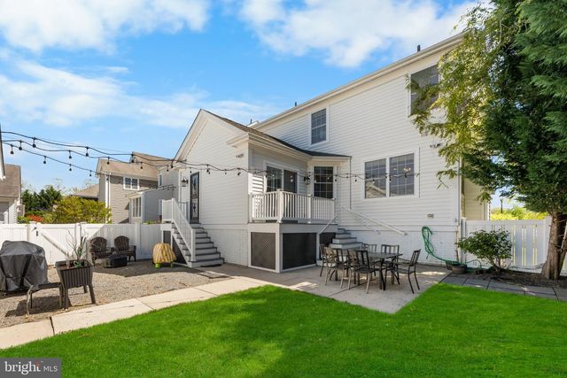 3 UNION ST, Robbinsville, NJ 08691