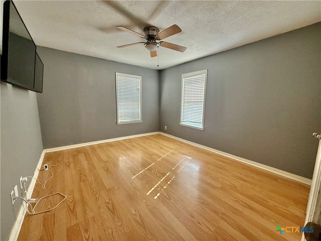 1922 Shofner Drive, Port Lavaca, TX 77979