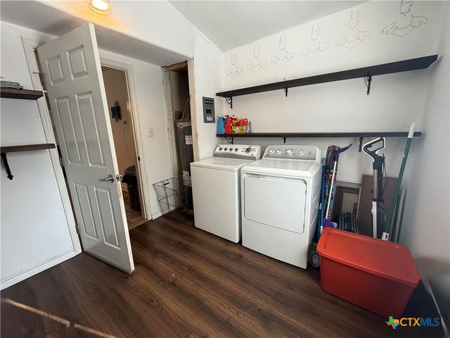 1922 Shofner Drive, Port Lavaca, TX 77979