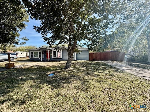 1922 Shofner Drive, Port Lavaca, TX 77979