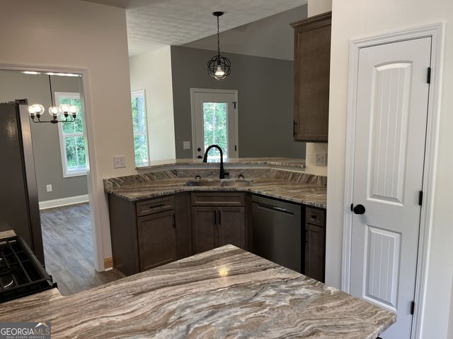 1932 Cochran Ridge Road, Hiram, GA 30141