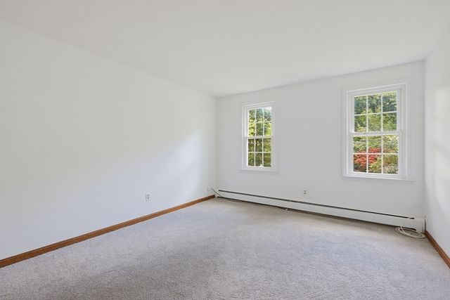 3 Brewster Road, Norfolk, MA 02056