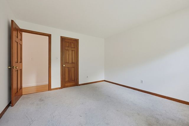 3 Brewster Road, Norfolk, MA 02056